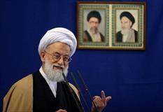 آیت الله امامی کاشانی در نماز جمعه تهران: ایران گلوی ترامپ را می فشارد/ جوانان خود را برای چهل سال دوم انقلاب آماده کنند