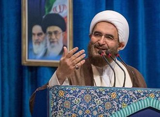 حاج‌علی‌اکبری در نماز جمعه تهران: بیش از ۴ هزار بار مسئله مبارزه با فساد اقتصادی در کلمات و نوشته های رهبری موجود است